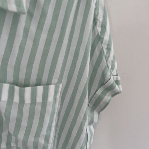 Lola River Women XL Cotton-like Shirt, Blouse, Button, Green Stripes Casual Boxy - Picture 4 of 6